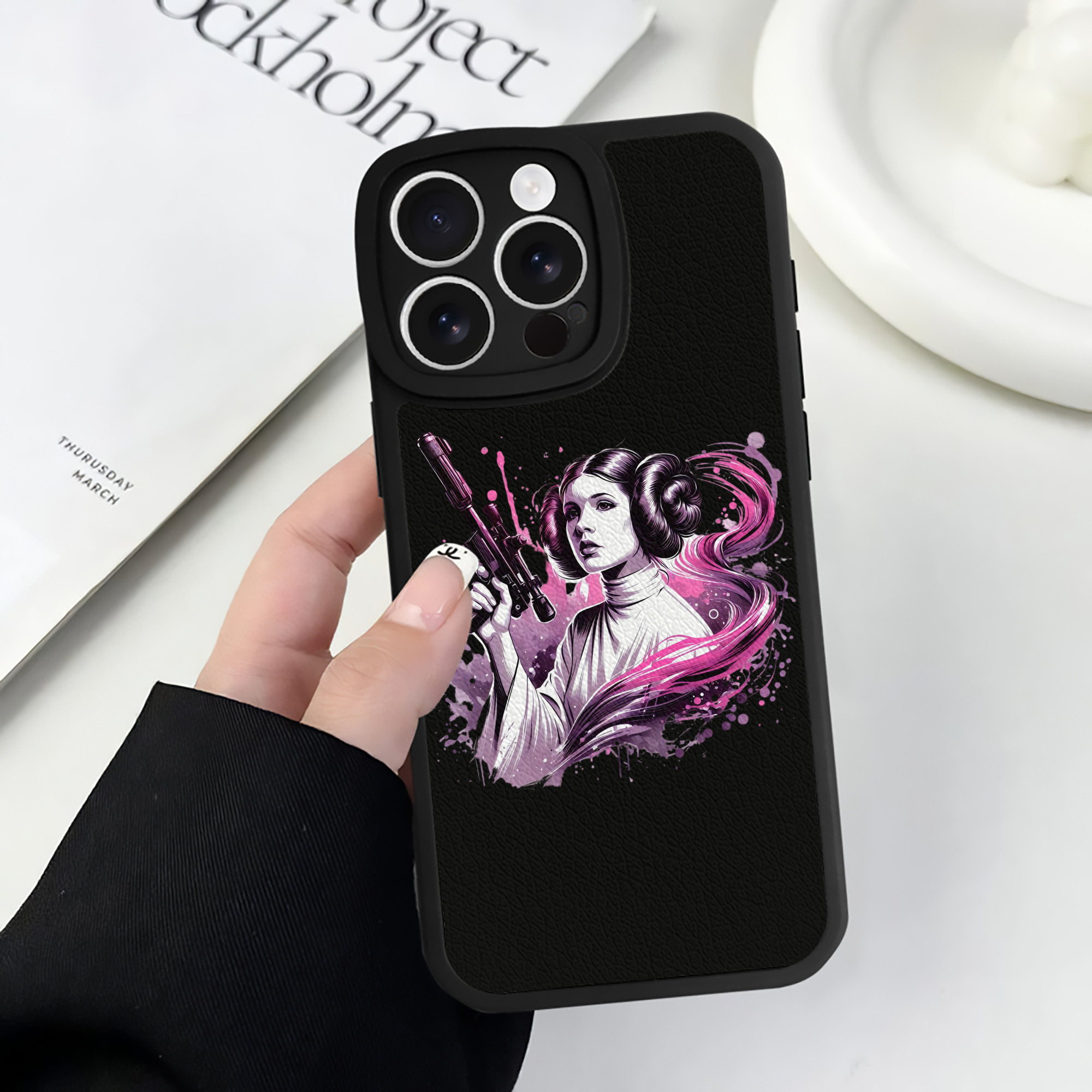 （画像用） スター・ウォーズ Star Wars 【iPhone 16シリーズ対応】シリコンスマホケース（レザー調） 材質：シリコン